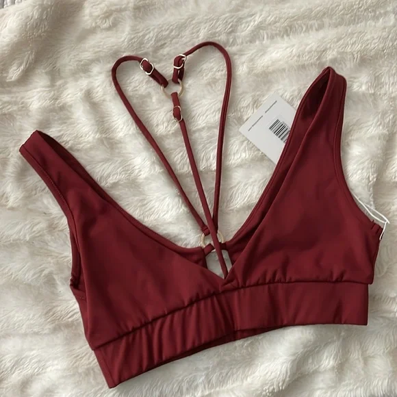 NWT, Noli Top, Size M, Merlot Color - Picture 6 of 6